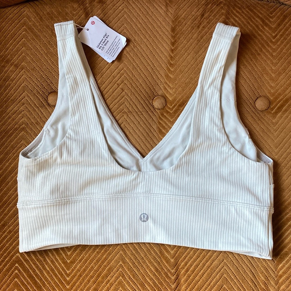 NWT Lululemon Align Ribbed V neck bra for C/D cups